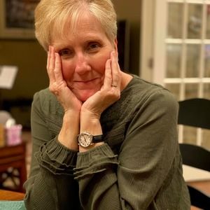 Meet your Posher, Lynn